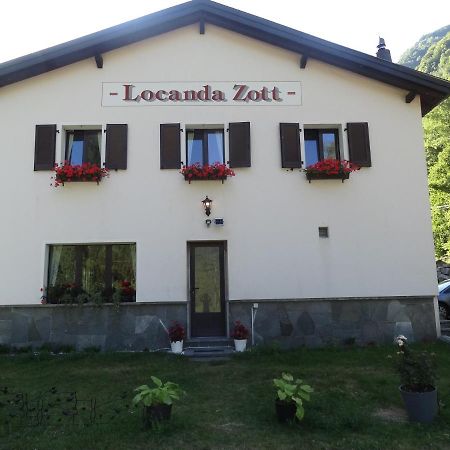 Locanda Zott Vergeletto Exterior photo
