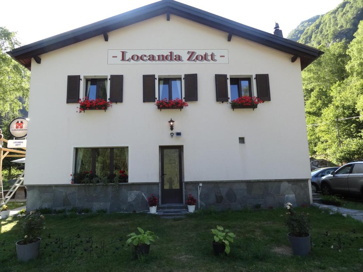 Locanda Zott Vergeletto Exterior photo