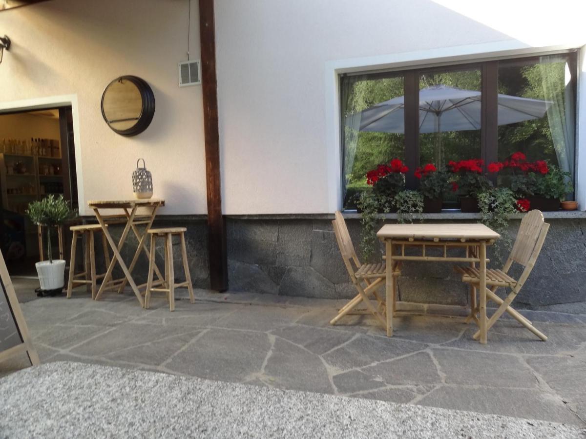 Locanda Zott Vergeletto Exterior photo